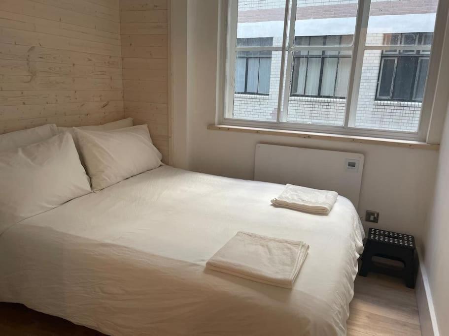 Stylish City-Centre Apartment With Balcony Liverpool Zewnętrze zdjęcie