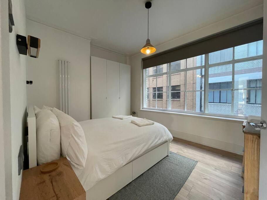 Stylish City-Centre Apartment With Balcony Liverpool Zewnętrze zdjęcie